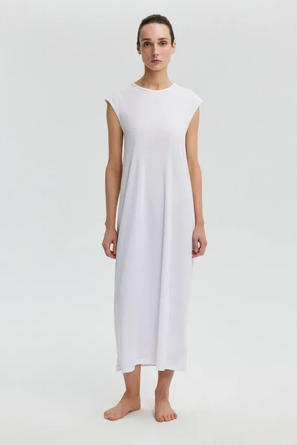 ROBE DOUBLÉE SANS MANCHES