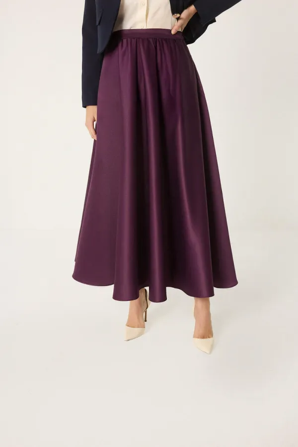 JUPE EN SATIN À VOLANTS