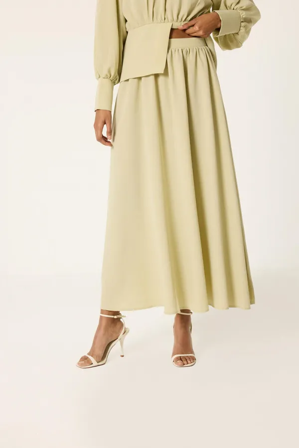 ENSEMBLE TUNIC ET JUPE AVEC DÉTAIL DE CEINTURE