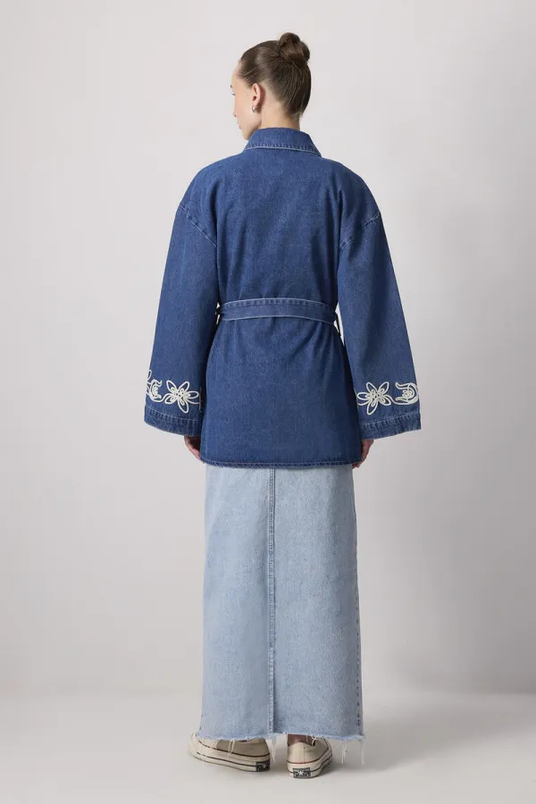 NAKIŞLI DENİM CEKET