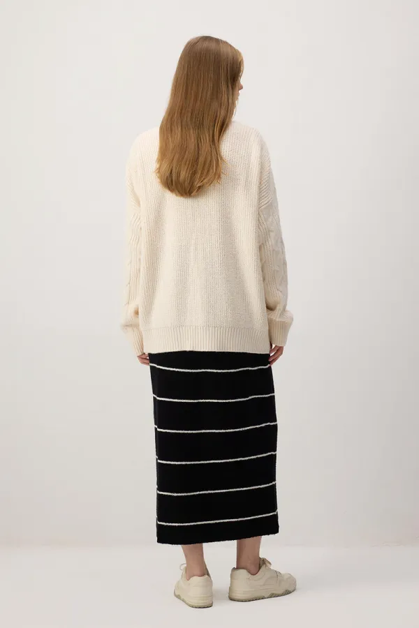 JUPE EN MAILLE AVEC TAILLE ÉLASTIQUE