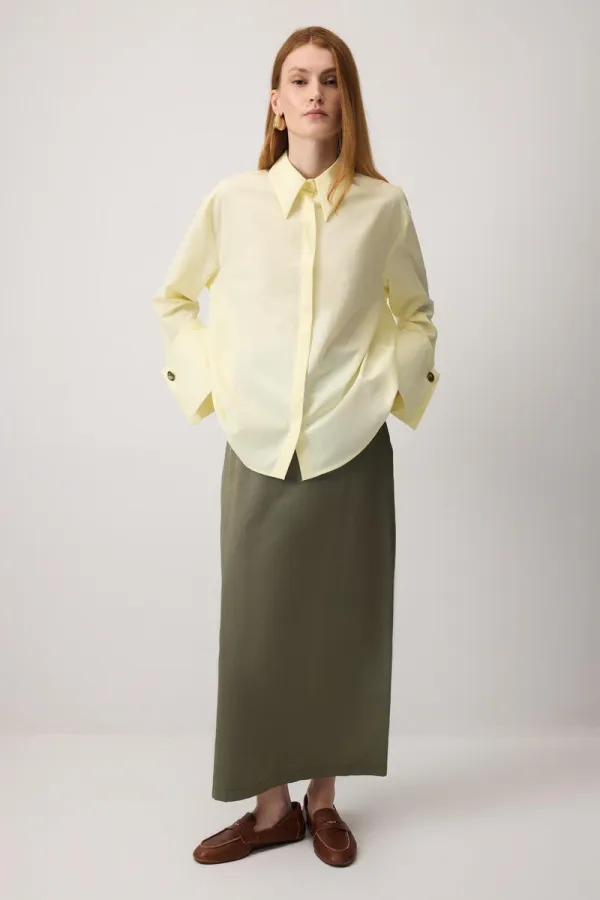 GENİŞ MANŞETLİ KISA POPLİN GÖMLEK