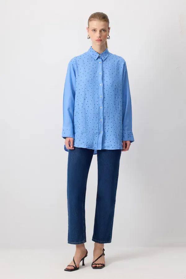 Chemise oversize 100% lin ornée de pierres