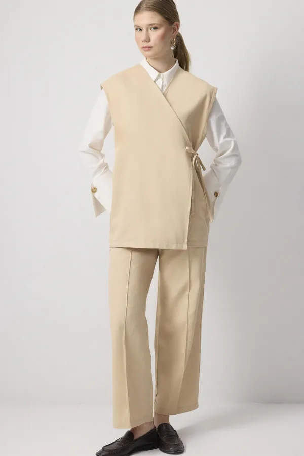 Costume en gabardine avec gilet et pantalon