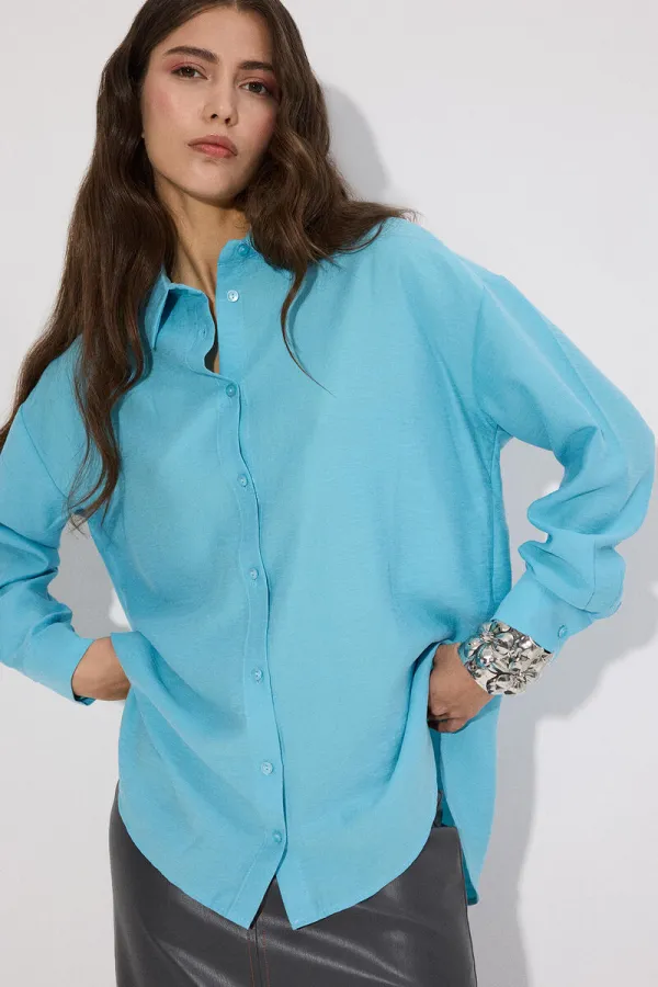 CHEMISE BASIQUE SURDIMENSIONNÉE