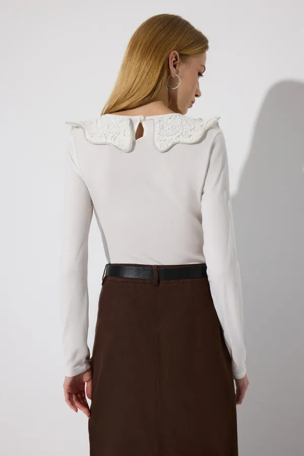 DANTEL YAKA ÇITÇITLI BODY