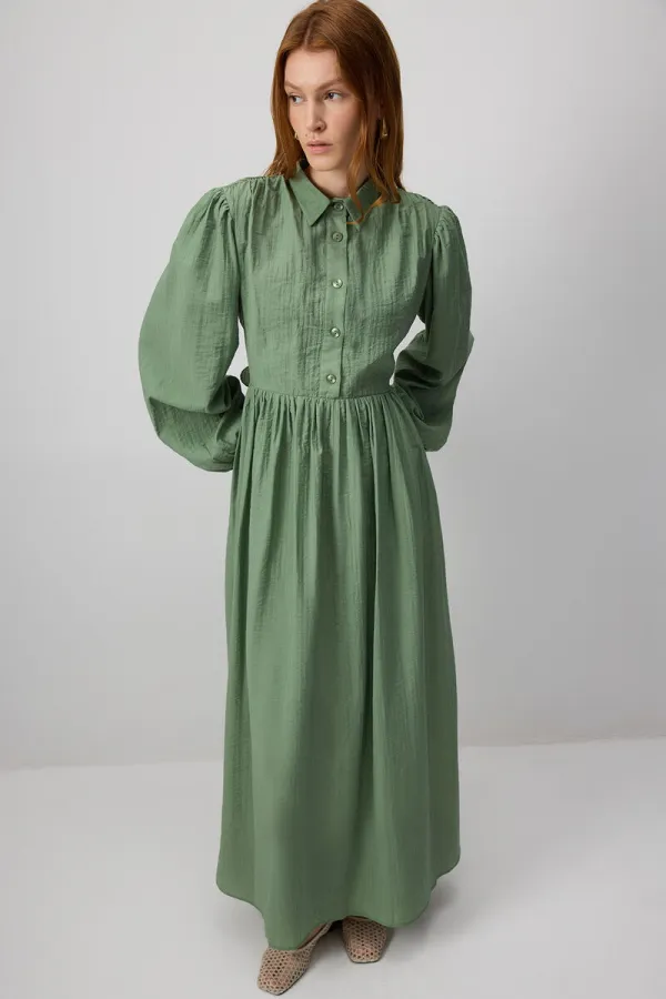 KUŞAKLI GÖMLEK YAKA ELBİSE