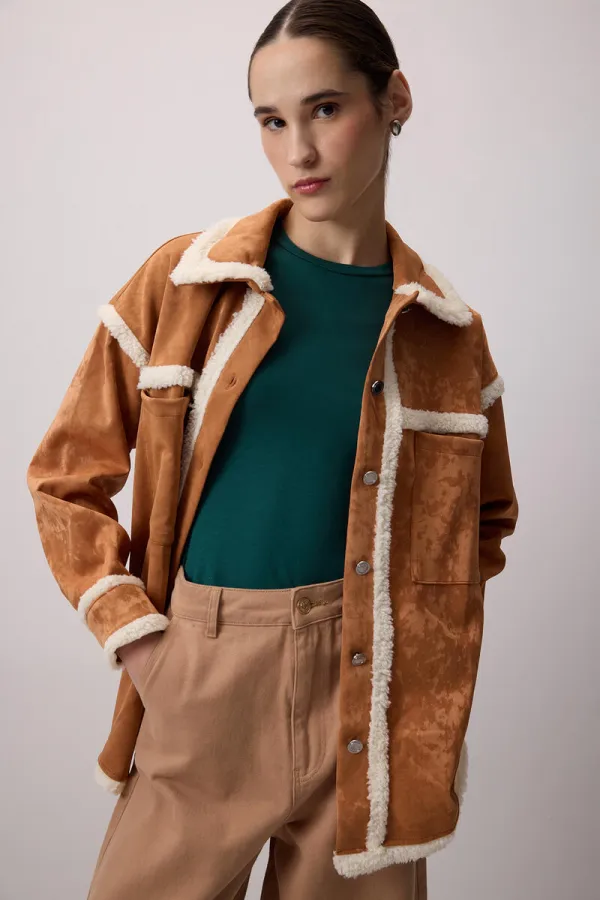 PELUŞ DETAYLI SÜET GÖMLEK