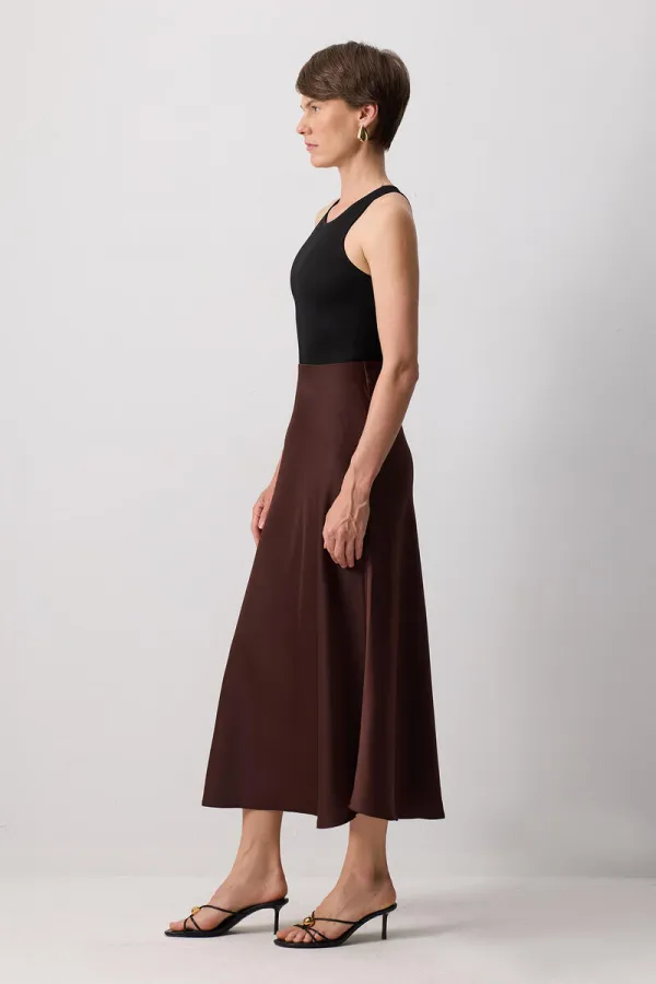 JUPE BASIQUE EN SATIN