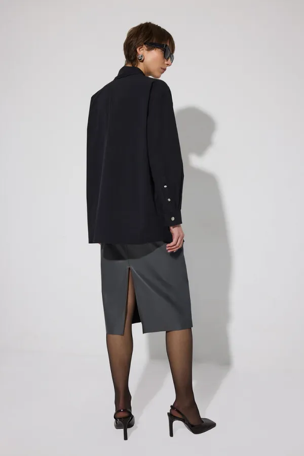 DÜĞME DETAYLI GÖMLEK