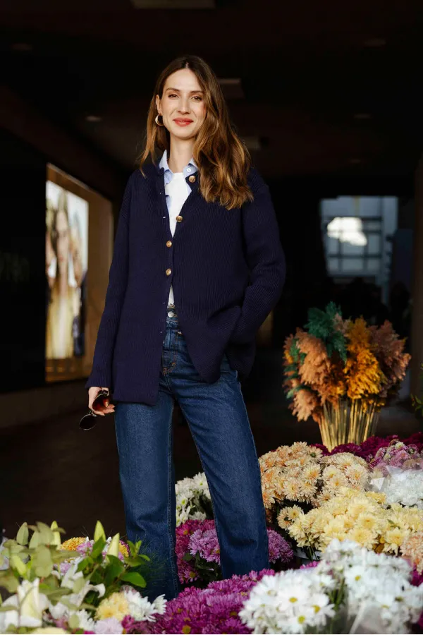 LONG CARDIGAN WITH GOLD BUTTONS