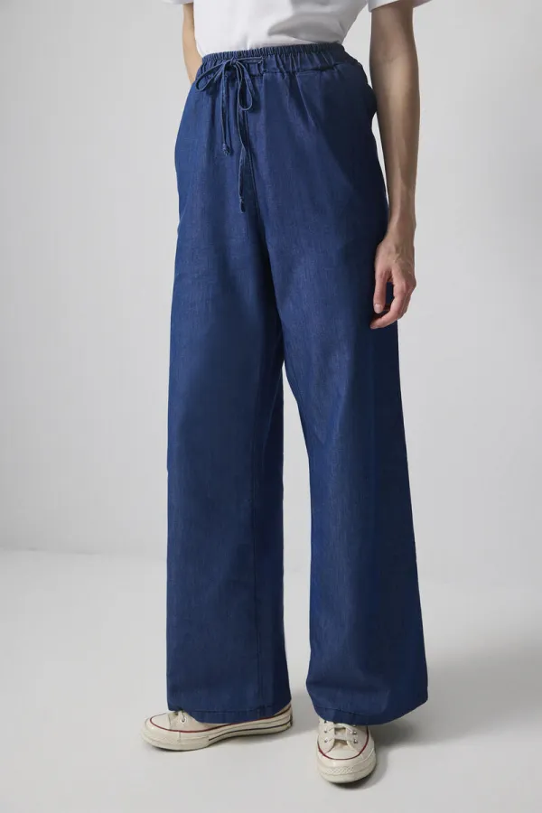 PANTALON À JAMBES LARGES EFFET DENIM