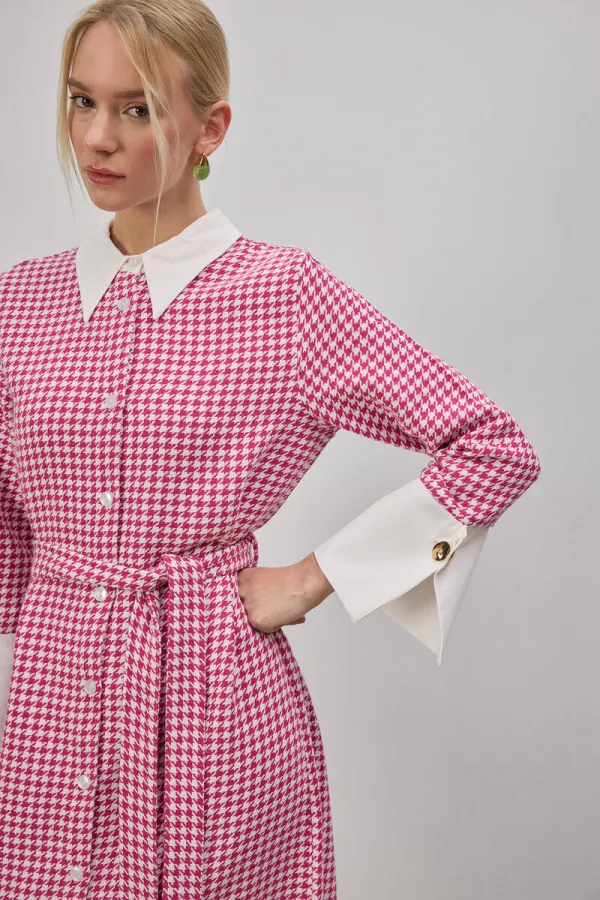 Houndstooth pattern tweed dress Houndstooth pattern tweed dress