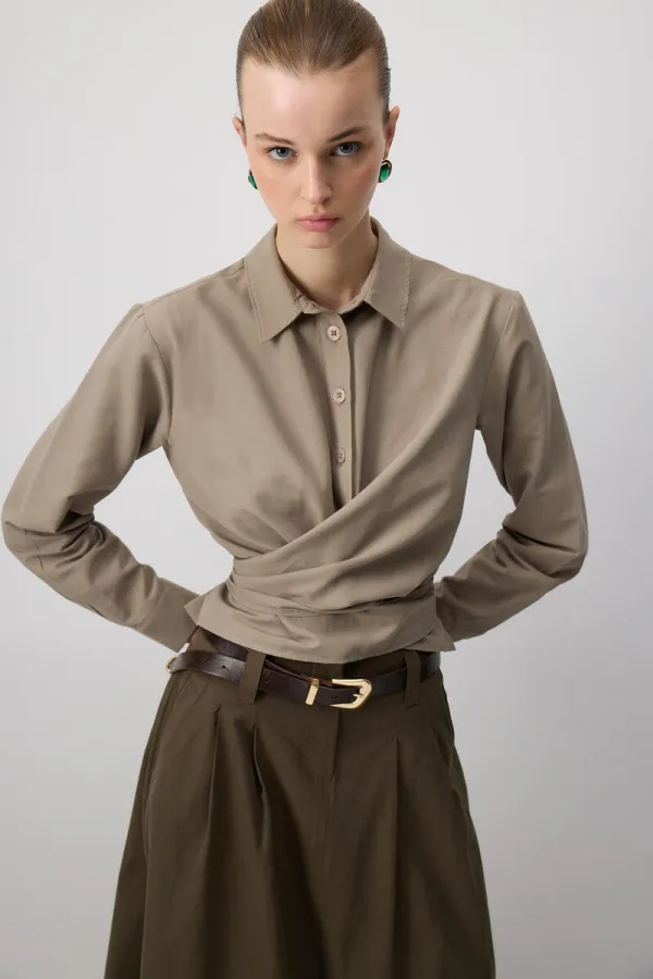 CHEMISE COURTE EN POPLIN AVEC CEINTURE