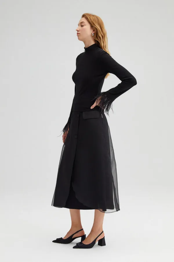 BODY AVEC DÉTAILS D'AUTRUCHE