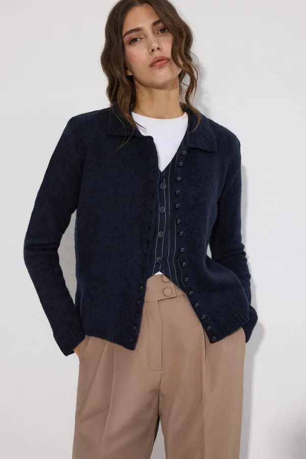 BUTTONED KNITTED CARDIGAN