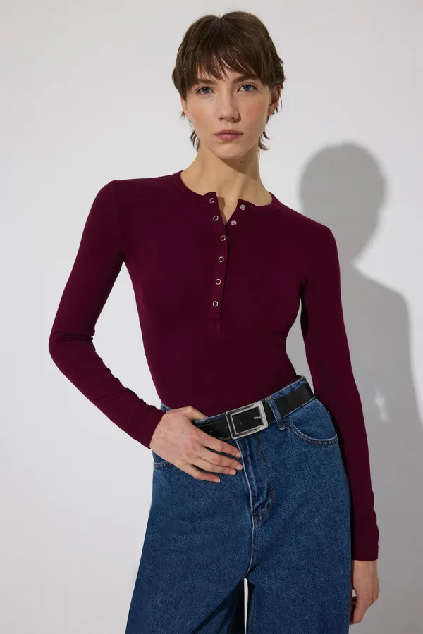 BODY EN VISCOSE À BOUTONS-PRESSION