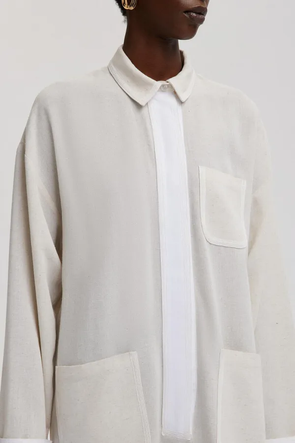 ROBE EN LIN TEXTURÉ AVEC DÉTAILS À RAYURES