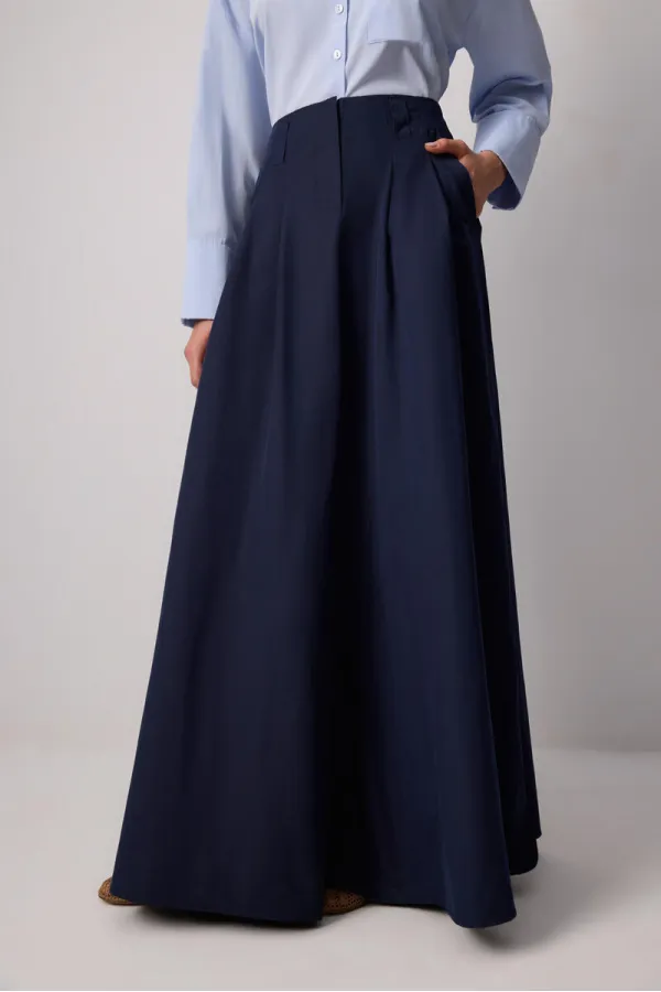 A-line skirt with darts A-line skirt with darts
