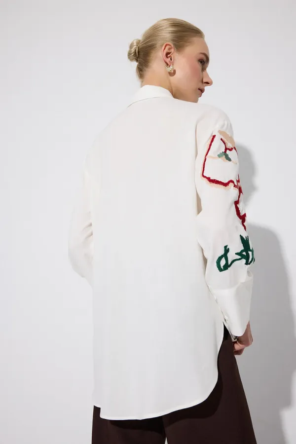 CHEMISE EN VISCOSE BRODÉE