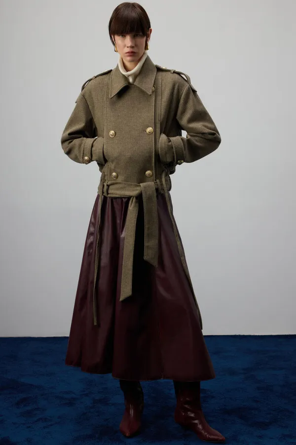 DOUBLE-BREASTED CASHMERE COAT DOUBLE-BREASTED CASHMERE COAT