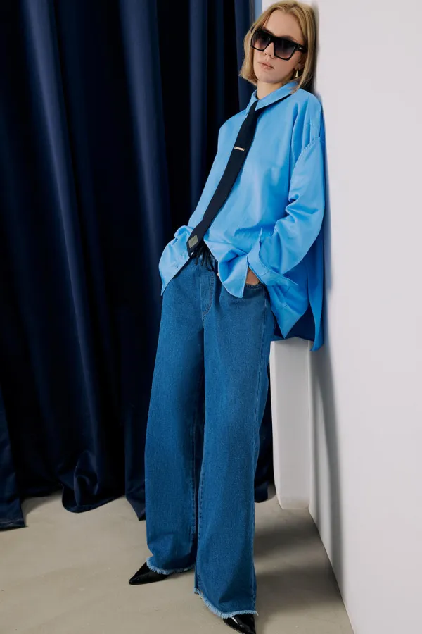 CHEMISE FONCTIONNELLE À NŒUDS