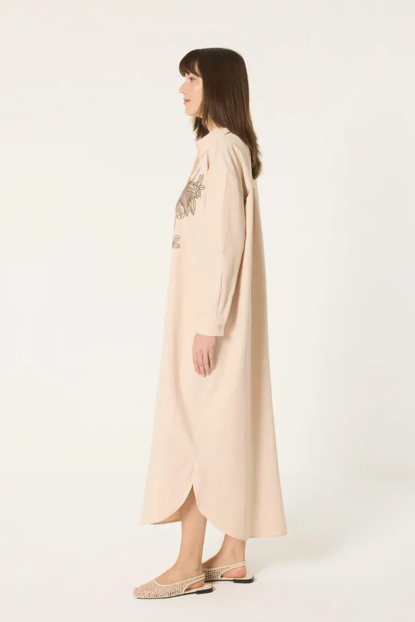ROBE CHEMISE BRODÉE À TEXTURE NATURELLE