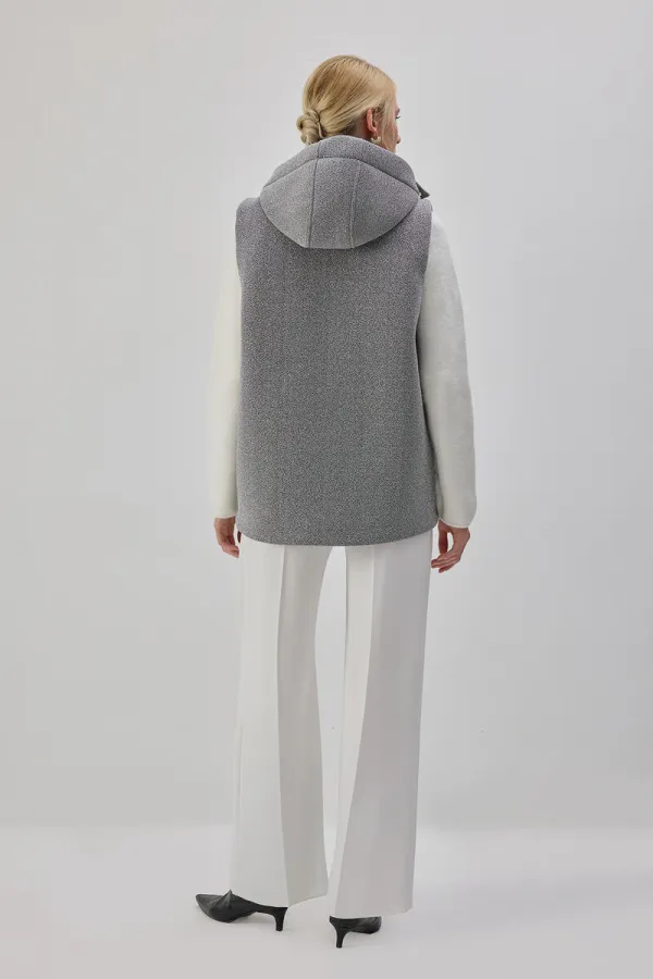 HOODED PUFFER VEST