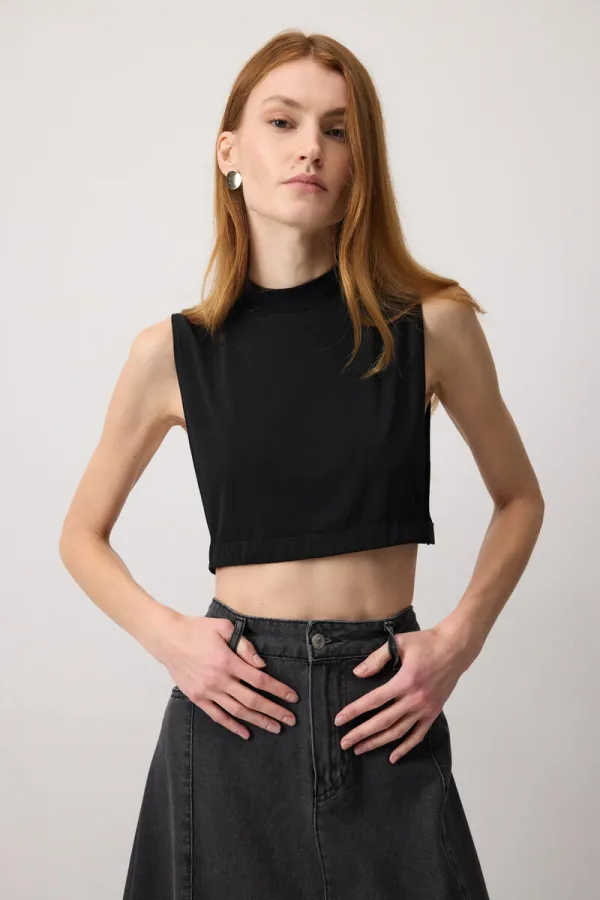 KNITTED SHORT UNDERWEAR