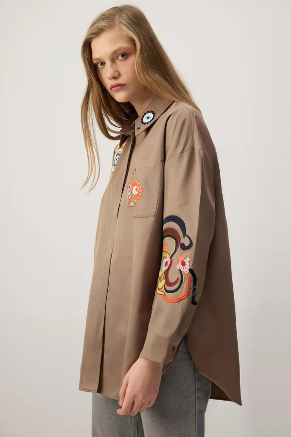 EMBROIDERED SHIRT