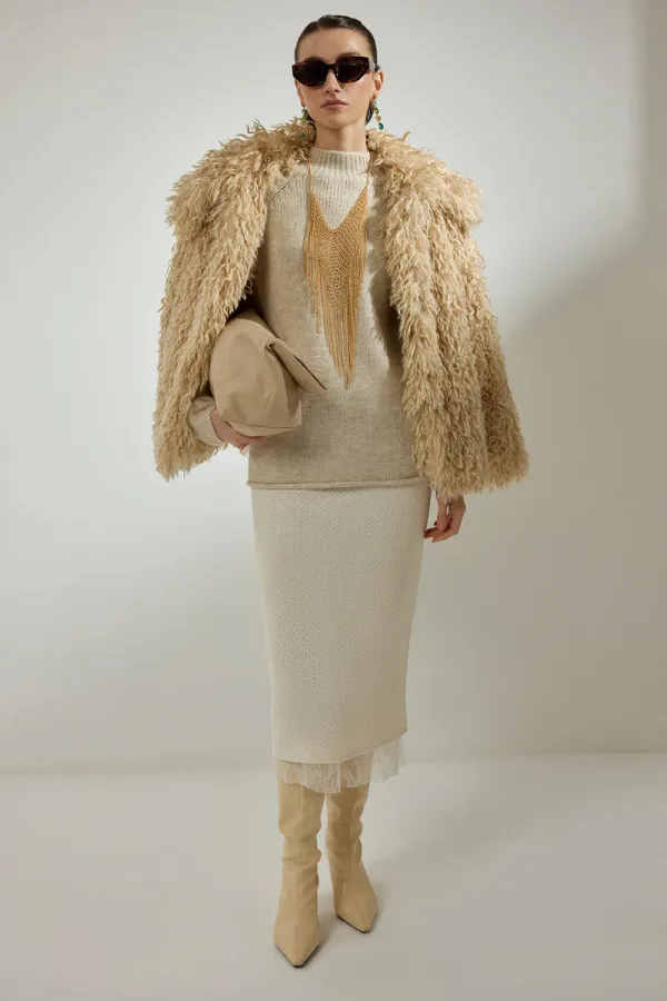 DİK YAKA TRİKO KAZAK