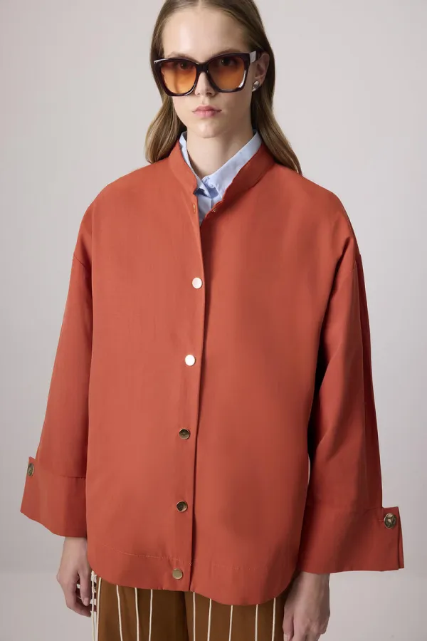 GENİŞ MANŞETLİ ÇITÇITLI CEKET