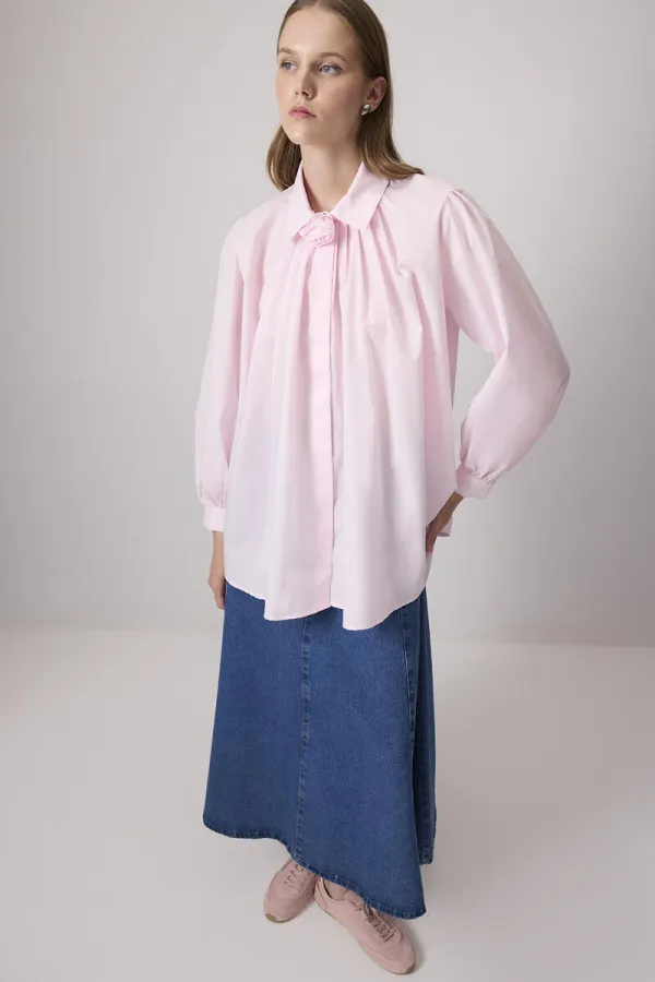 100% COTTON SHIRT WITH ROSE DETAIL