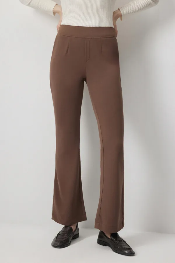 SPANISH-STYLE KNITTED TROUSERS