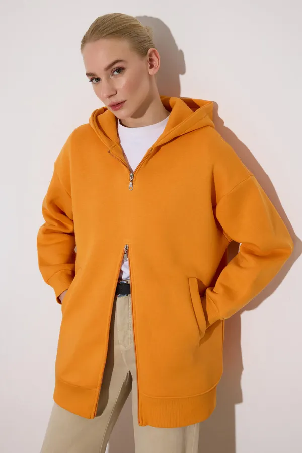 HOODED SWEATSHIRT WITH ZIPPER DETAIL