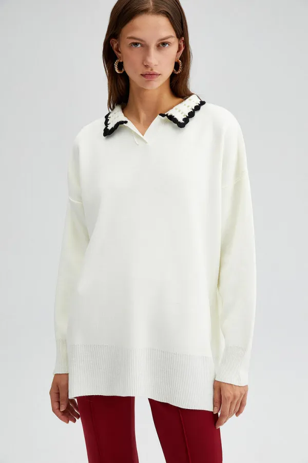 PULL TRICOT AVEC DÉTAILS AU CROCHET