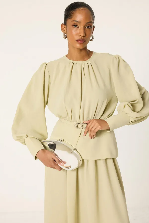 ENSEMBLE TUNIC ET JUPE AVEC DÉTAIL DE CEINTURE