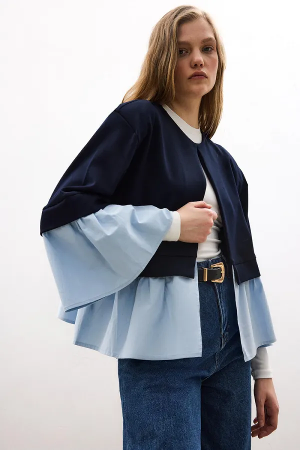 VESTE TRICOTÉE À GARNITURE EN POPLINE