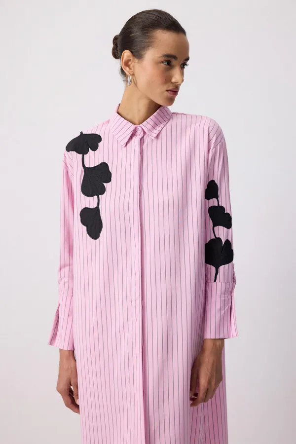 NAKIŞ DETAYLI GÖMLEK ELBİSE