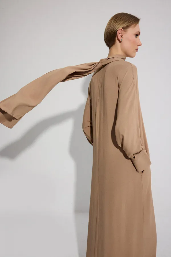 Robe en viscose à col châle