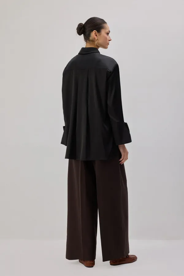 WIDE-CUFFS SATIN SHIRT