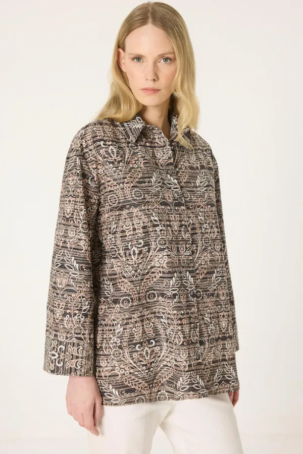 CHEMISE À MOTIFS ETHNIQUES