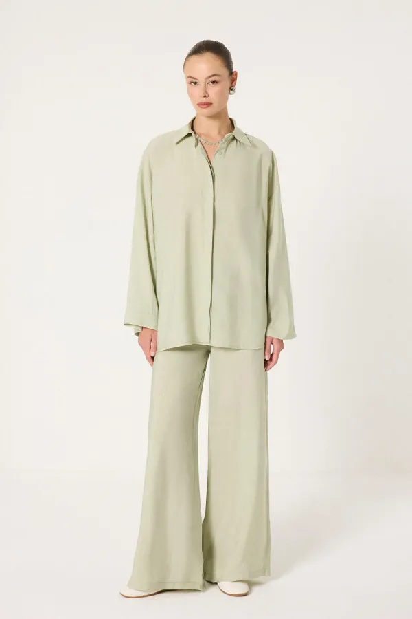 ENSEMBLE CHEMISE ET PANTALON EN MODAL ORNÉ DE PIERRES