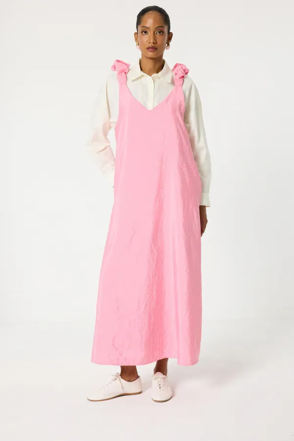 SHOULDER-GATHERED CUP VEST