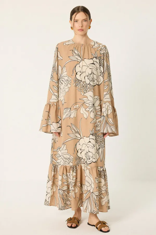 ROBE À CEINTURE EN CUIR À MOTIFS ROBE À CEINTURE EN CUIR À MOTIFS
