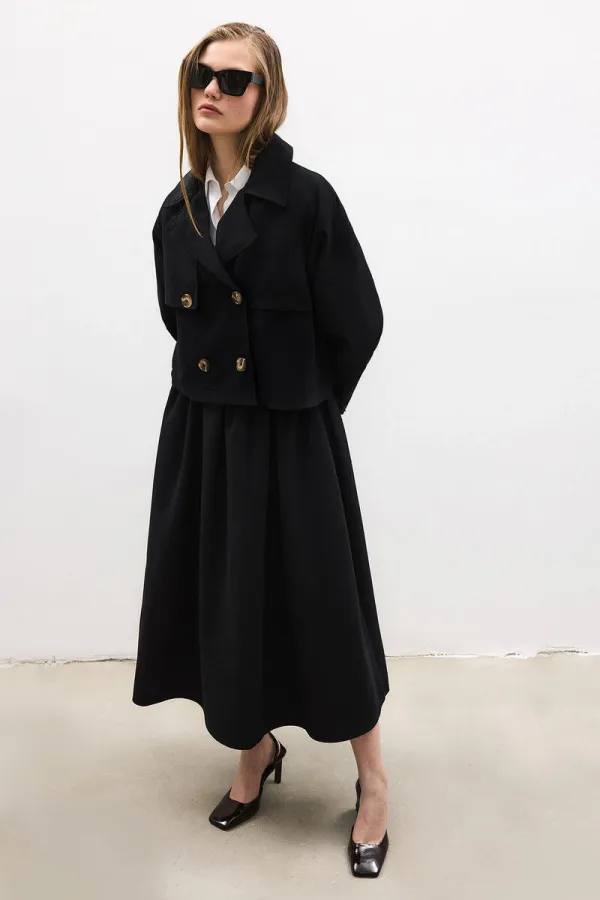 TRENCH COAT AND SKIRT SET