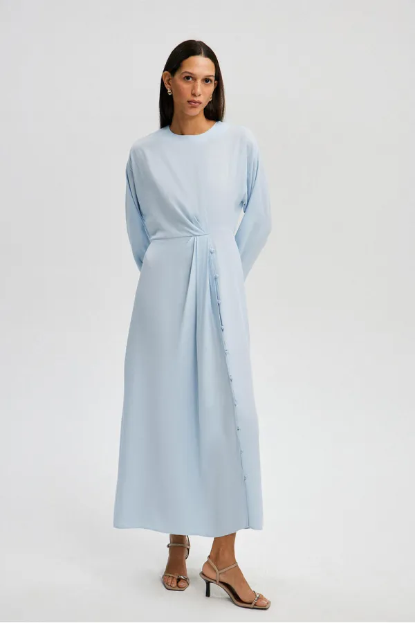 ROBE EN VISCOSE À BOUTONS