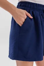 Short en coton Aerobin pour femme de Genius Store, avec poches, tissu infroissable et taille élastique.