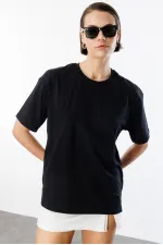 T-shirt femme 100% coton bio, coupe décontractée, fente et col rond