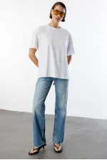 Kadın %100 Organik Pamuklu Kalın Dokulu Oversize Fit Yuvarlak Yakalı T-shirt KADIN-OVERSIZE-T-SHIRT